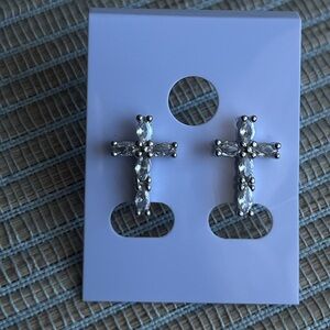 ⭐️-Silver Cross Earrings